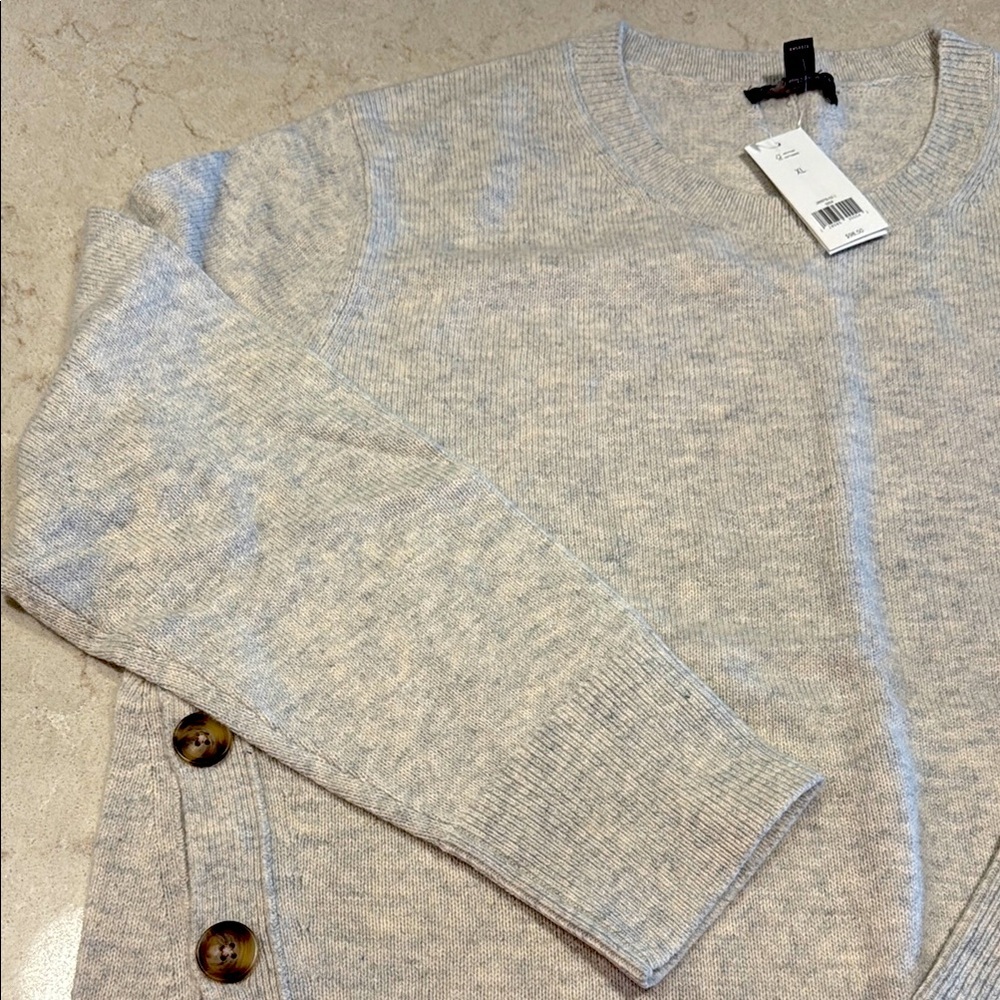 🧡 NWT BANANA REPUBLIC SWEATER
